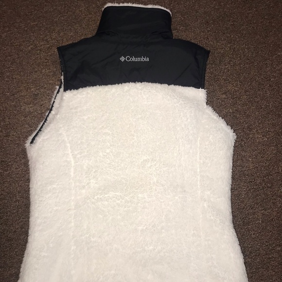 Woman’s Columbia vest size S - Picture 1 of 2